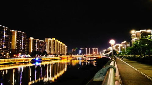 怀集 巩卫创文改善民生 美化城市 增强市民的幸福感和获得感