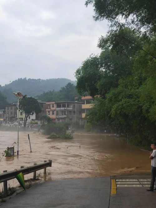 怀集 因暴雨天气受浸,这些路段实施交通管制